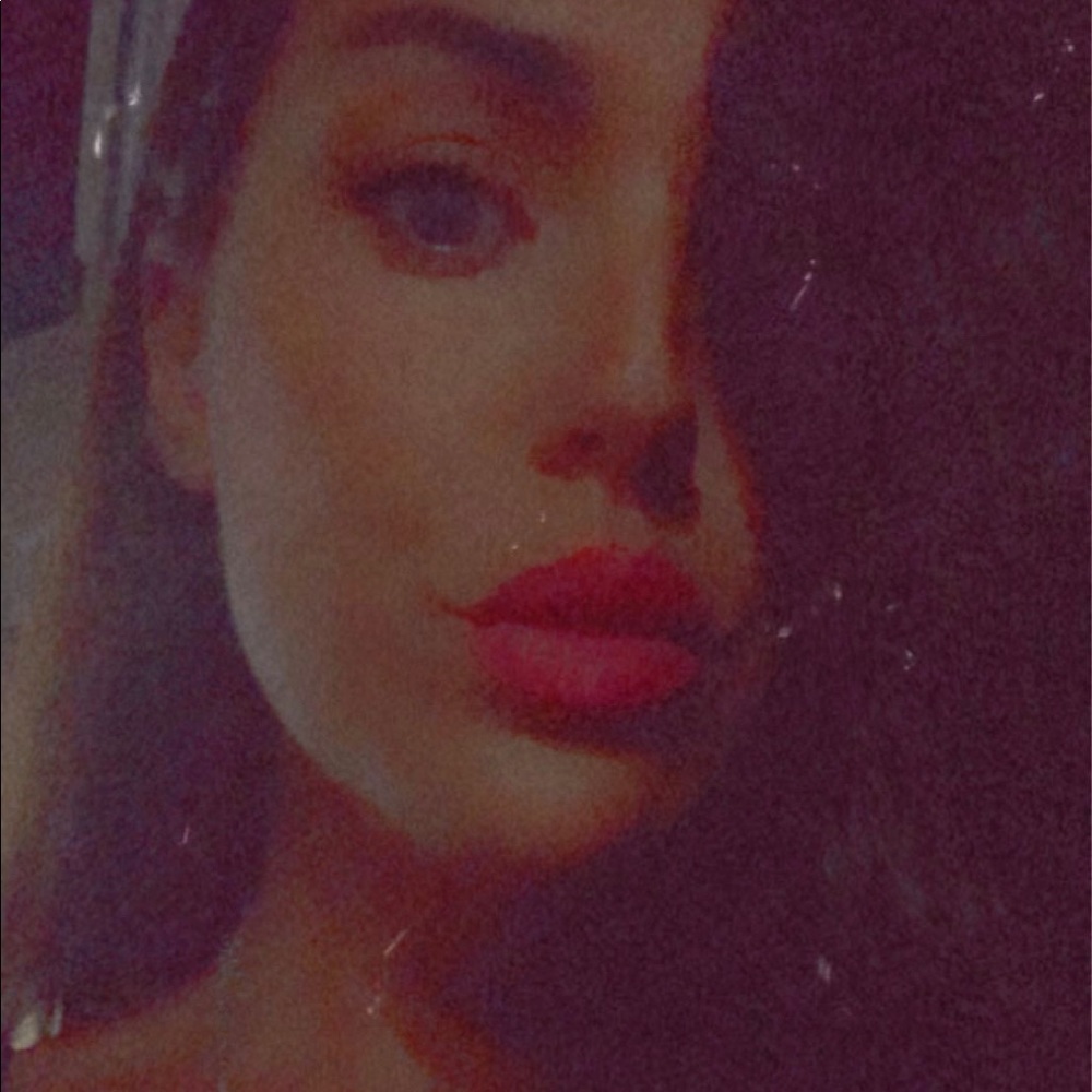 Meet your Posher, Jelena